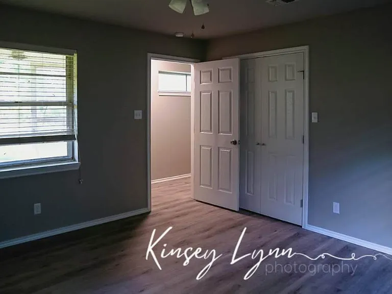 633 County Road 1198 — Photo 4