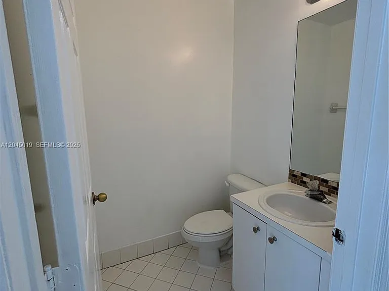 21339 SW 87th Ct — Photo 31