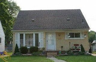 Front of Bungalow!