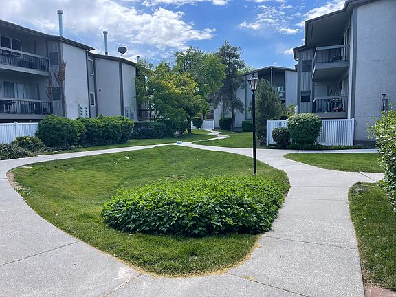 2nd image of 5769 S Waterbury Cir Unit A