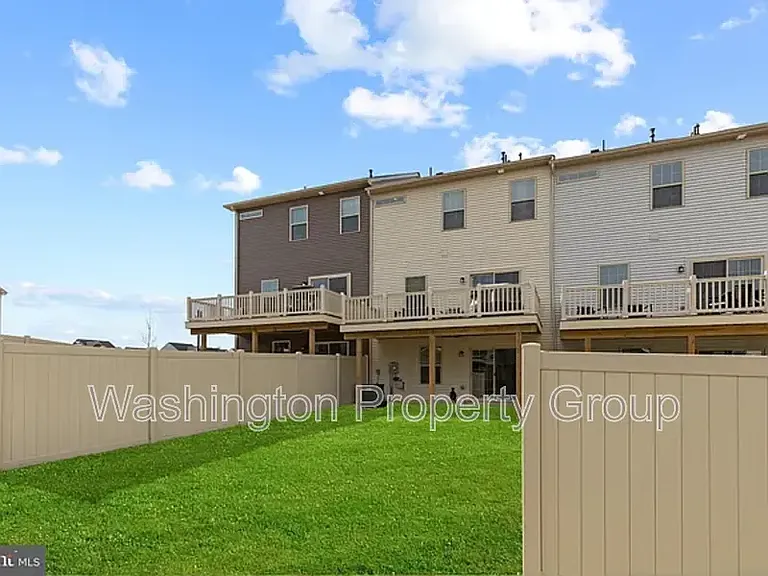 10603 Brewerton Ln — Photo 2