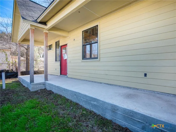 309 Oertli Ln #B, Austin, TX 78753