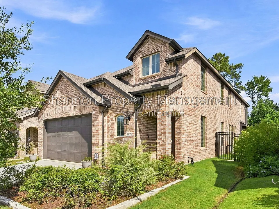 8017 Whisper Grove Dr