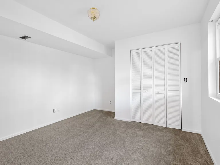12620 Winona Ct — Photo 23