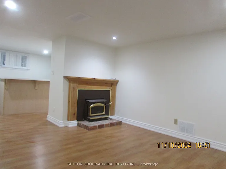 62 Leisure Ln #BASEMENT — Photo 22