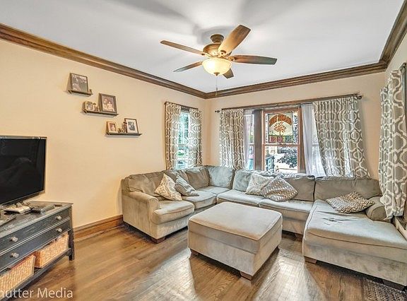 4th image of 2403 S 61st Ave