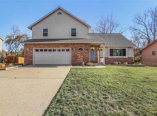 1972 Banyan Tree Rd, Collinsville, IL 62234