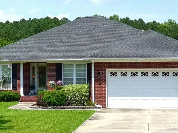 129 Hidden Pond Drive, New Bern, NC 28562