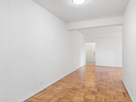 5th image of 2630 Kingsbridge Ter APT 1H