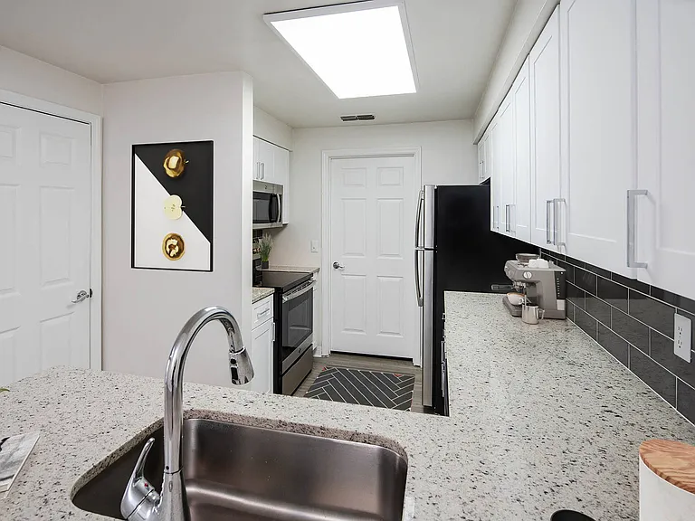 The Villas at Westchase — Photo 13