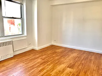 Rented by Batra Group Inc