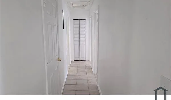20 SW 12th Ave — Photo 1