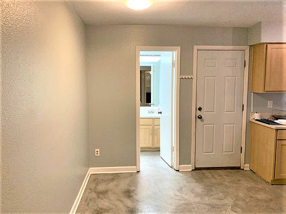 5th image of 8400 Jamestown Dr APT 218