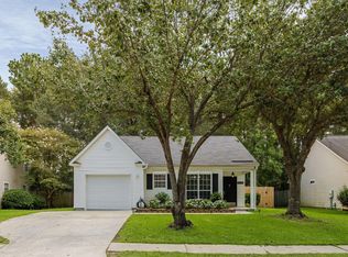 114 Lowndes Rd, Goose Creek, SC 29445