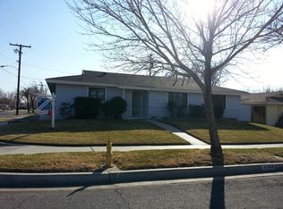 1702 W Jackman St, Lancaster, CA 93534