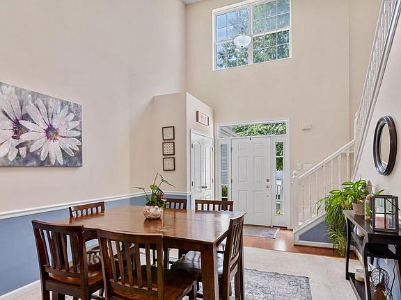 5th image of 29053 Superior Cir
