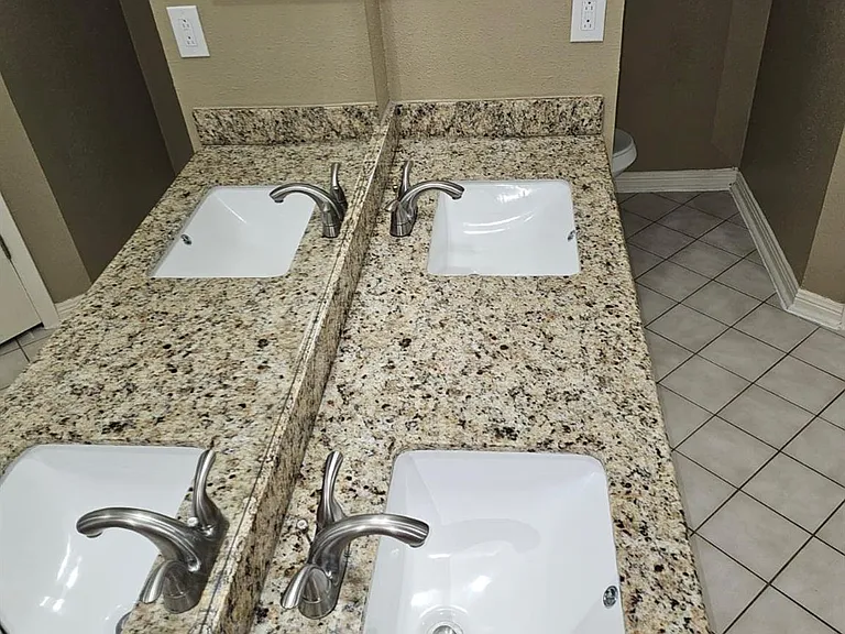 2618 Quarry Hill Rd — Photo 12