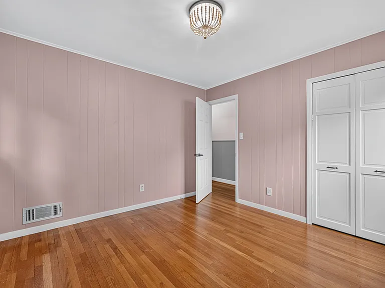 3604 Husted Dr — Photo 21