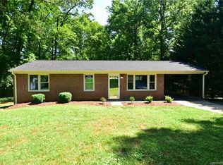 210 Eric Ct, Gastonia, NC 28052