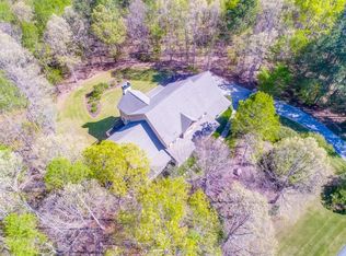18 Hawks Farm Rd, White, GA 30184