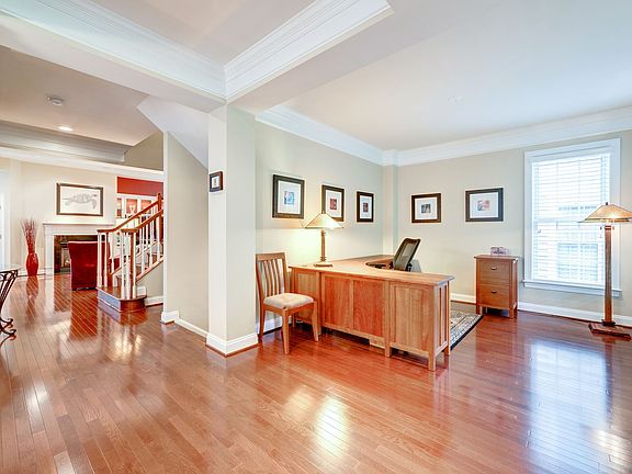 2nd image of 11152 Garden Path Ln