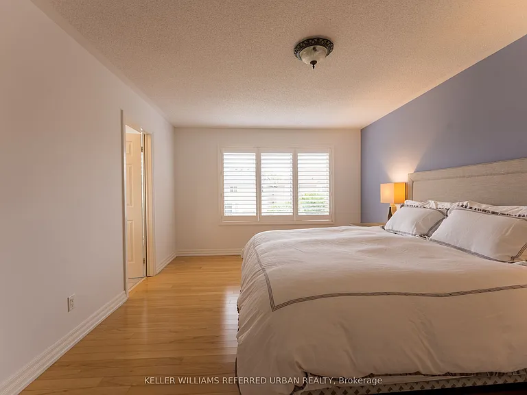 25 Ocean Ave — Photo 12