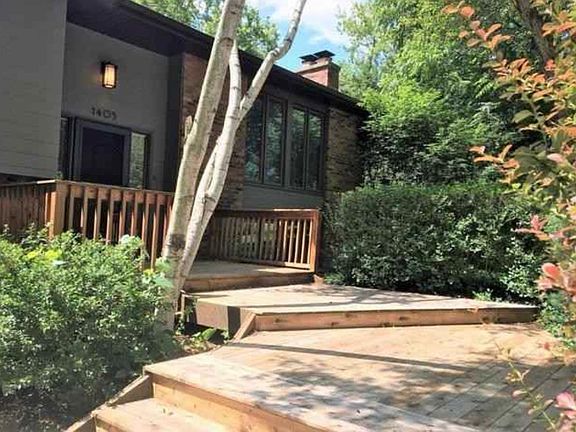 2nd image of 1405 Bull Creek Dr