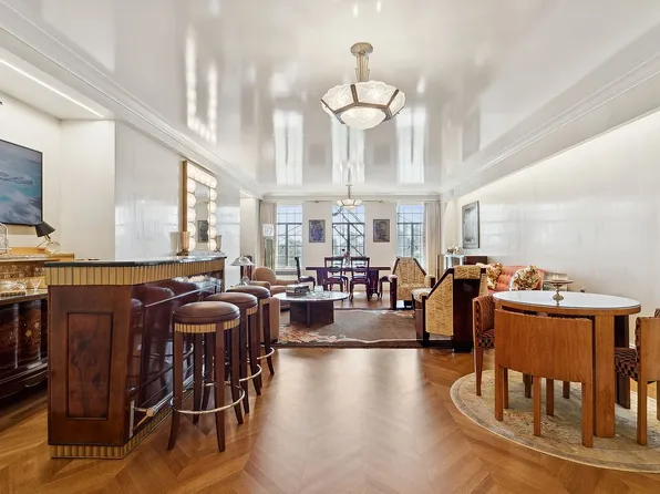 300 Central Park W APT 12G2, New York, NY 10024