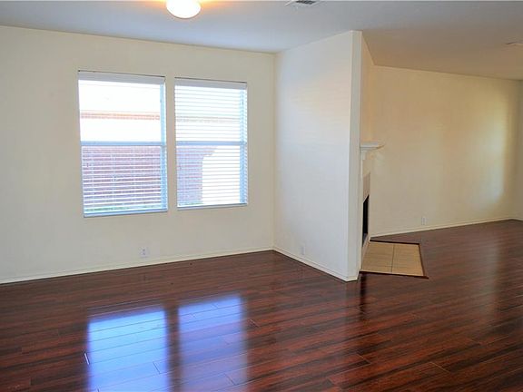 4th image of 4604 Rhone Dr