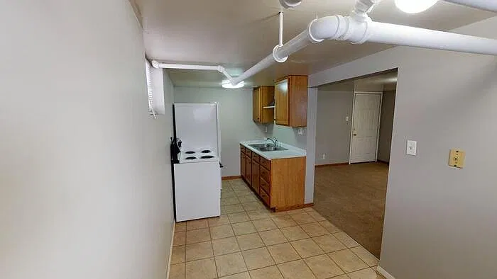 600 E D Ave #5