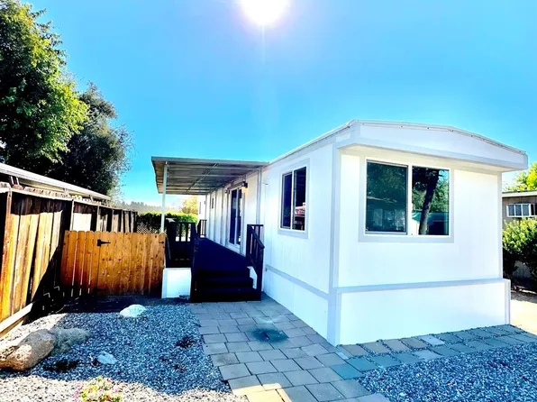 9360 N Blackstone Ave Space 271, Fresno, CA 93720