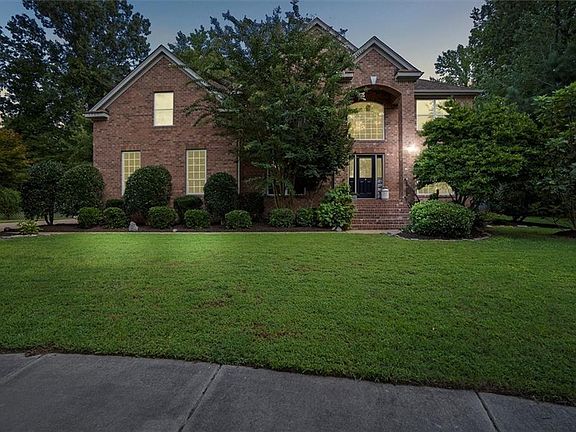 5th image of 3704 Cypress Vine Ln