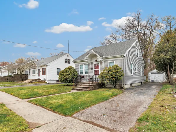 301 Knowlton Street, Stratford, CT 06615