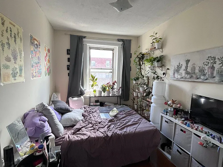 24 Peterborough St #15 — Photo 16
