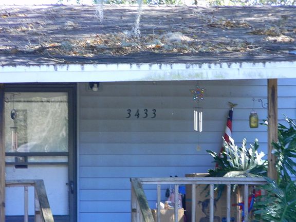 2nd image of 3433 Shady Brooke Dr E