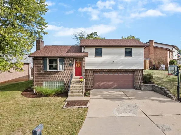 118 Dorf Dr, Pittsburgh, PA 15209