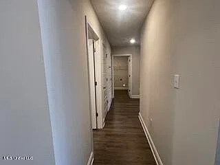 4 bed, 2.0 bath, 2054 sqft, $2,250 — Photo 3