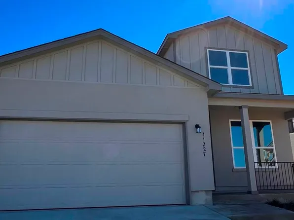 11227 Antigua Dr, Laredo, TX 78045