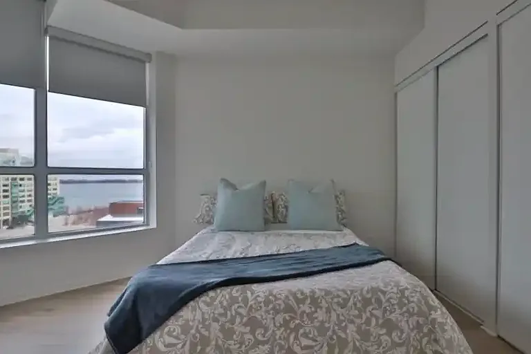 228 Queens Quay W #1105 — Photo 3