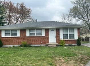 6115 Red Spruce Dr, Louisville, KY 40229