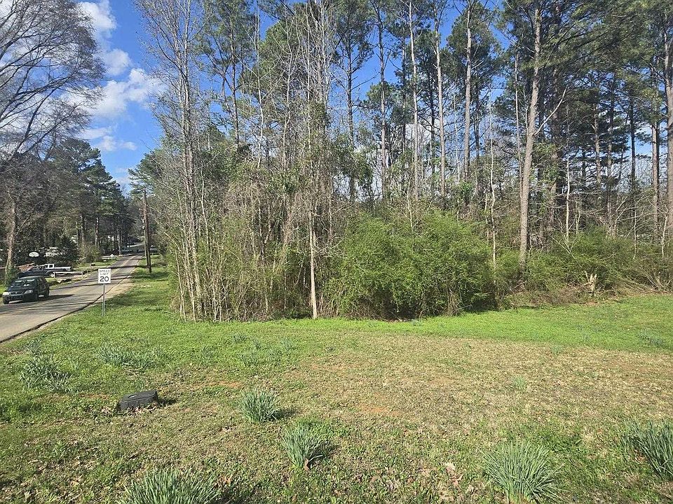 2nd image of 123 Wooten Rd Lot 1