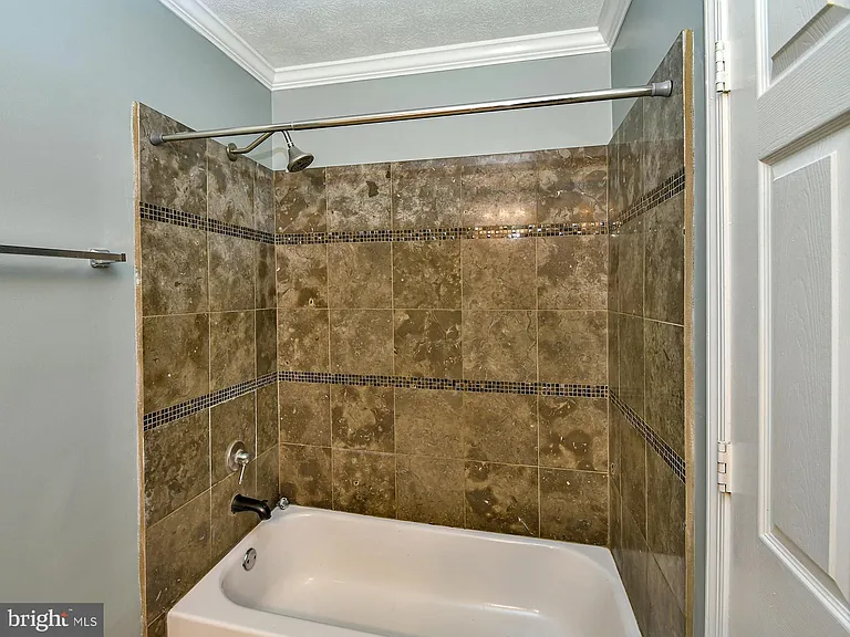 11238 Hannah Way #3 — Photo 23