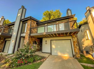 1527 S Riverside Dr, Tulsa, OK 74119