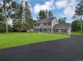 4680 Madison Ave, Trumbull, CT 06611