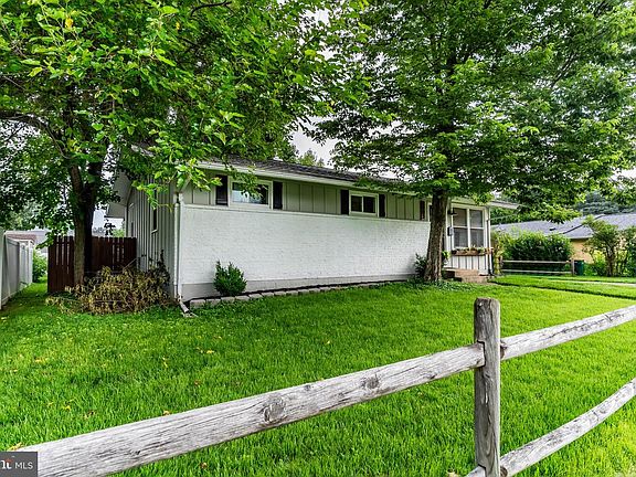 2nd image of 4903 Charles Rd