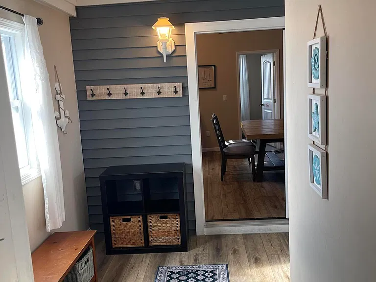 241 Hiering Ave — Photo 34