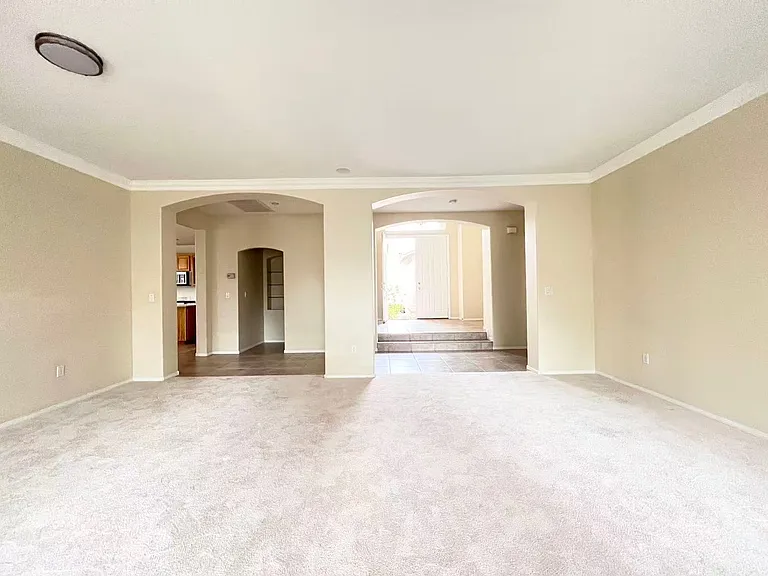 240 Whitly Bay Ave — Photo 2