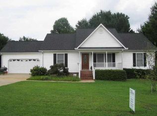 127 Cannon Brooke Dr, Boiling Springs, SC 29316