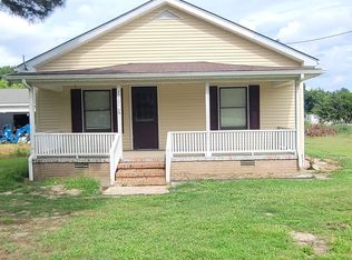 2727 Peanut Rd, Snow Hill, NC 28580