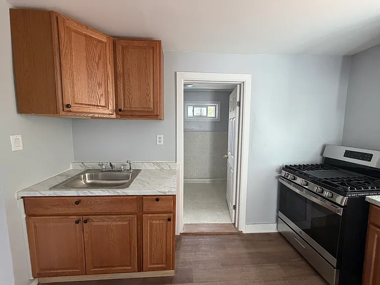 6 Evans St #2 — Photo 6